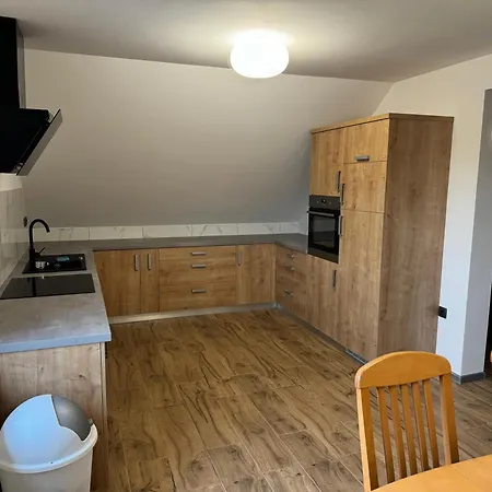 Apartma Ajdica