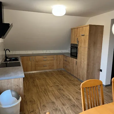 Apartma Ajdica Apartment *